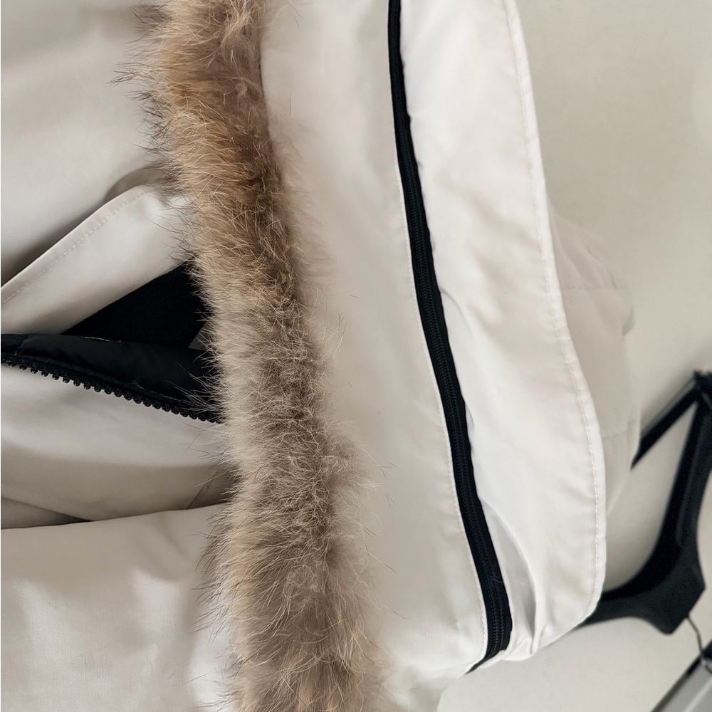 Men’s. Canada Goose - Black Label. White fur hooded parka - Picture 9 of 11